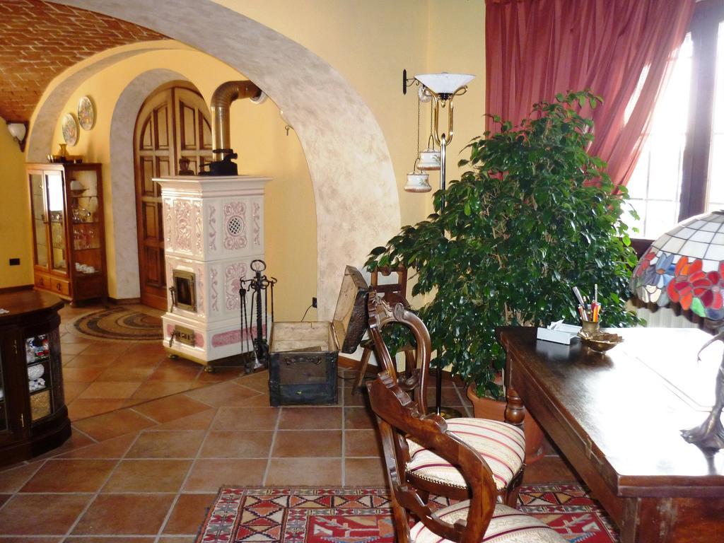 Bed And Breakfast Olimpia San Salvatore Monferrato Exterior photo