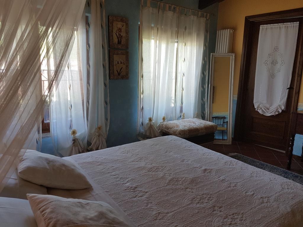 Bed And Breakfast Olimpia San Salvatore Monferrato Exterior photo