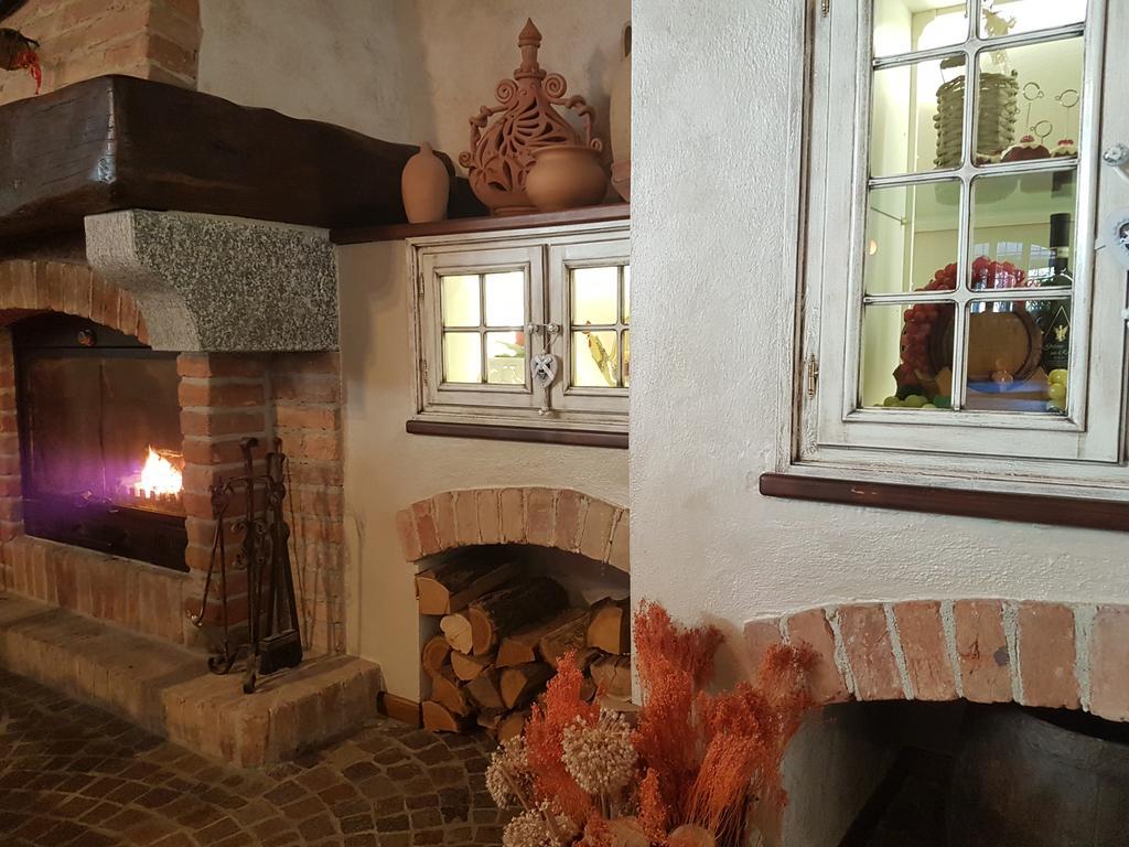 Bed And Breakfast Olimpia San Salvatore Monferrato Exterior photo